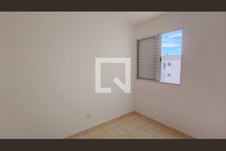 Quarto 2 de apartamento para alugar com 2 quartos, 50m² em Jardim Europa, Suzano