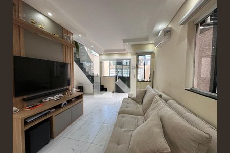 Sala de casa de condomínio à venda com 2 quartos, 118m² em Alphaville, Santana de Parnaíba