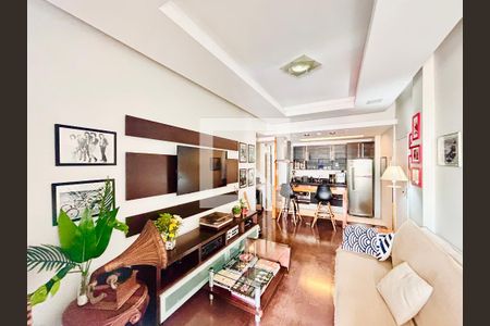 Sala de apartamento para alugar com 2 quartos, 90m² em Leblon, Rio de Janeiro