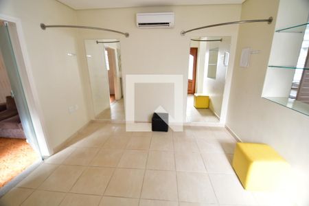 Quarto de casa à venda com 1 quarto, 216m² em Vila Angelino Rossi, Campinas