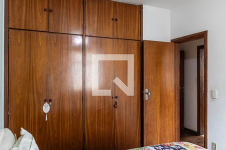 Quarto 1 de apartamento à venda com 2 quartos, 150m² em Alto Barroca, Belo Horizonte