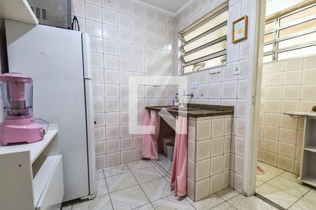 Cozinha de apartamento para alugar com 1 quarto, 42m² em Liberdade, São Paulo