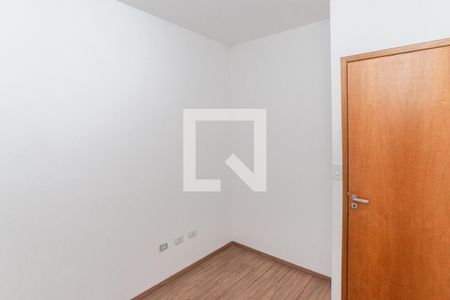 Quarto 2 de apartamento para alugar com 2 quartos, 52m² em Vila Constança, São Paulo