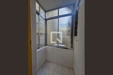 Cozinha de apartamento para alugar com 1 quarto, 40m² em Centro Histórico, Porto Alegre