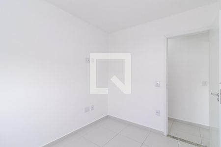 Quarto 1 de apartamento para alugar com 2 quartos, 46m² em Vila Paranagua, São Paulo