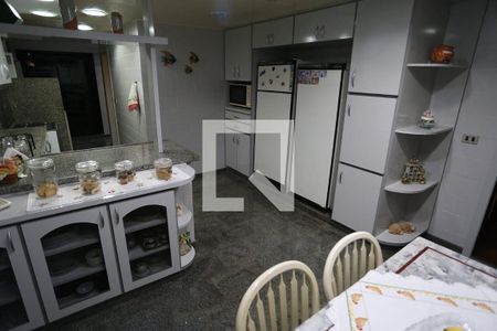 Cozinha de apartamento à venda com 4 quartos, 206m² em Tijuca, Rio de Janeiro