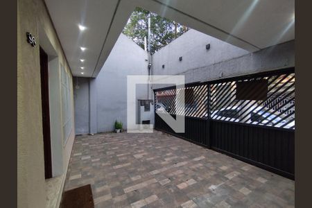 Garagem de casa à venda com 4 quartos, 221m² em Bosque da Saúde, São Paulo