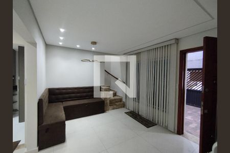 Sala  de casa à venda com 4 quartos, 221m² em Bosque da Saúde, São Paulo
