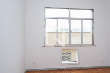 Quarto de apartamento para alugar com 2 quartos, 900m² em Centro, Nova Iguaçu