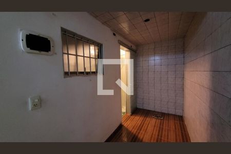 Suíte de casa para alugar com 2 quartos, 106m² em Vila Ercilia, Itaquaquecetuba