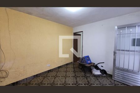 Sala de casa para alugar com 2 quartos, 106m² em Vila Ercilia, Itaquaquecetuba