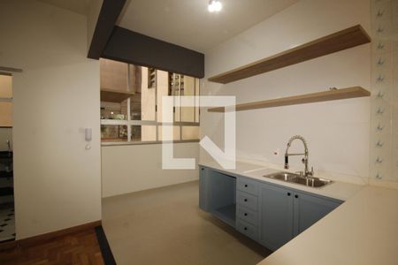 Cozinha de apartamento à venda com 3 quartos, 115m² em Serra, Belo Horizonte