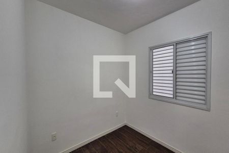 Quarto 2  de apartamento à venda com 2 quartos, 42m² em Fazenda Lagoa, Campinas