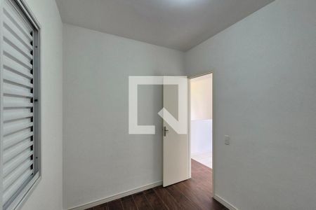 Quarto 2  de apartamento à venda com 2 quartos, 42m² em Fazenda Lagoa, Campinas