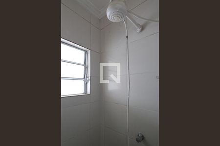 Banheiro  de apartamento para alugar com 1 quarto, 38m² em Parque Vitoria, São Paulo