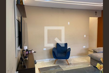 Sala de casa à venda com 3 quartos, 250m² em Km 18, Osasco