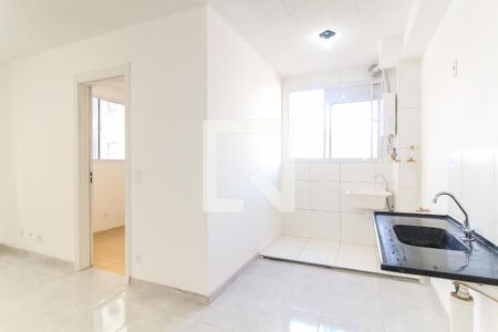 Sala/Cozinha de apartamento à venda com 2 quartos, 39m² em Cidade Nova São Miguel, São Paulo