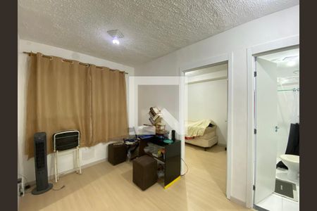 Sala/Cozinha de apartamento para alugar com 2 quartos, 32m² em Parque Novo Mundo, São Paulo
