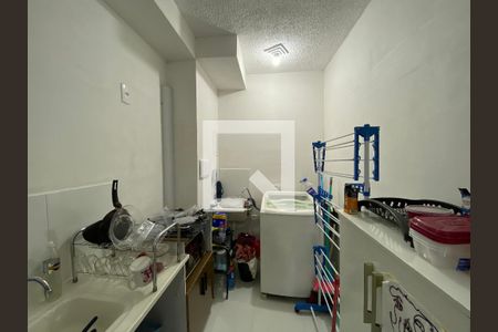 Sala/Cozinha de apartamento para alugar com 2 quartos, 32m² em Parque Novo Mundo, São Paulo