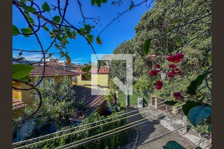 Casa à venda com 3 quartos, 150m² em Cosme Velho, Rio de Janeiro