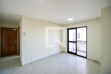 Sala de apartamento para alugar com 3 quartos, 63m² em Vila Carrão, São Paulo