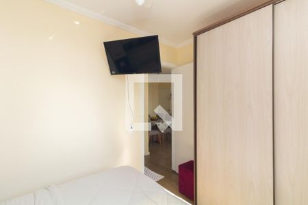 Quarto 1 de apartamento à venda com 2 quartos, 42m² em Guaianases, São Paulo