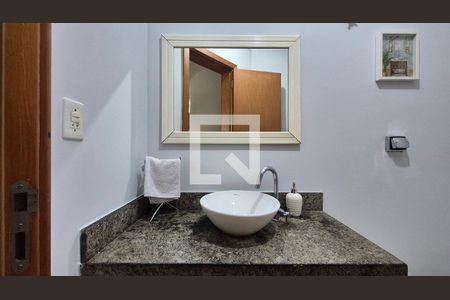 Casa de Condomínio à venda com 3 quartos, 269m² em Vila Valparaíso, Santo André