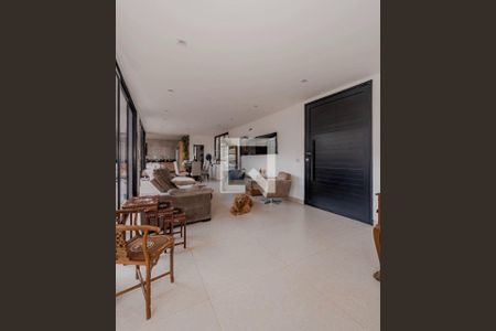 Casa à venda com 3 quartos, 300m² em Parque Sinai, Santana de Parnaíba