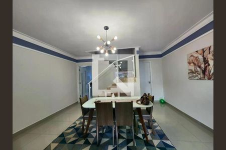 Casa à venda com 3 quartos, 146m² em Vila Santa Terezinha (Zona Norte), São Paulo