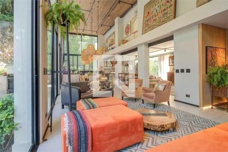 Casa de Condomínio à venda com 4 quartos, 390m² em Jardim Morumbi, São Paulo