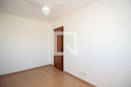 Quarto 1 de apartamento para alugar com 2 quartos, 75m² em Azenha, Porto Alegre