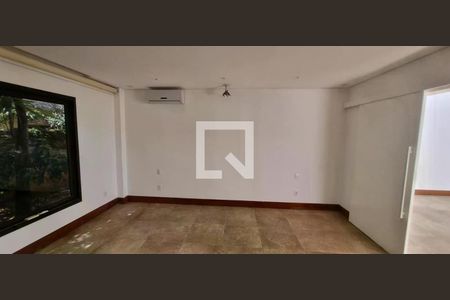 Casa para alugar com 3 quartos, 312m² em Bosque das Palmeiras, Campinas