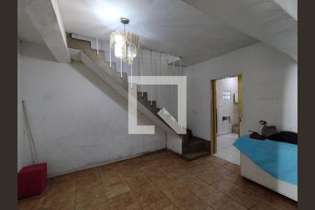 Sala  de casa à venda com 2 quartos, 200m² em Vila Brasilina, São Paulo