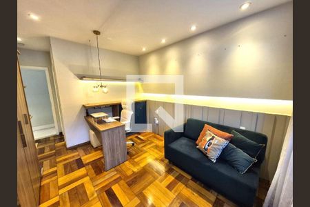 Casa à venda com 4 quartos, 280m² em Pendotiba, Niterói