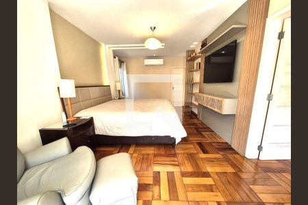 Casa à venda com 4 quartos, 280m² em Pendotiba, Niterói