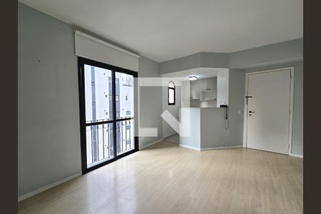 Sala de apartamento para alugar com 2 quartos, 40m² em Chácara Itaim, São Paulo