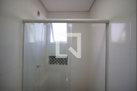 Banheiro da Suíte de apartamento para alugar com 1 quarto, 64m² em Ingleses do Rio Vermelho, Florianópolis