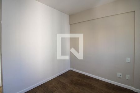 Suíte  de apartamento à venda com 3 quartos, 82m² em Jardim Umarizal, São Paulo