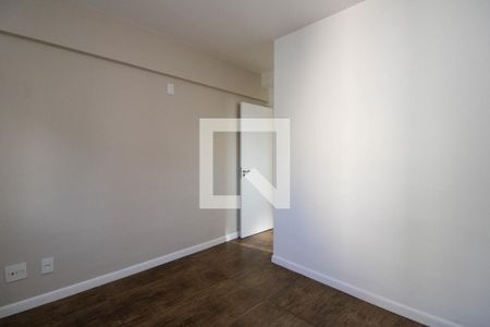 Suíte  de apartamento à venda com 3 quartos, 82m² em Jardim Umarizal, São Paulo