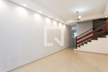 Sala de casa à venda com 2 quartos, 110m² em Jardim Helena, São Paulo