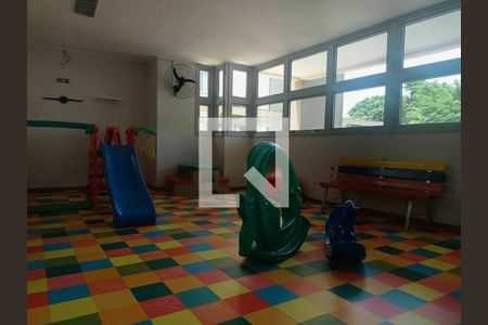 Apartamento à venda com 3 quartos, 74m² em Vila Sofia, São Paulo
