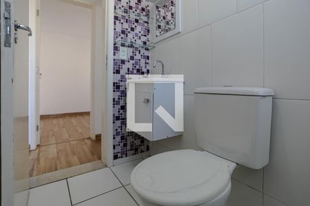 Banheiro de apartamento para alugar com 2 quartos, 47m² em Conjunto Residencial do Bosque, Mogi das Cruzes