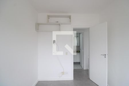 Quarto de apartamento para alugar com 2 quartos, 59m² em Taquara, Rio de Janeiro