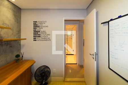 Quarto 1 de apartamento para alugar com 3 quartos, 62m² em Vila Antonieta, São Paulo