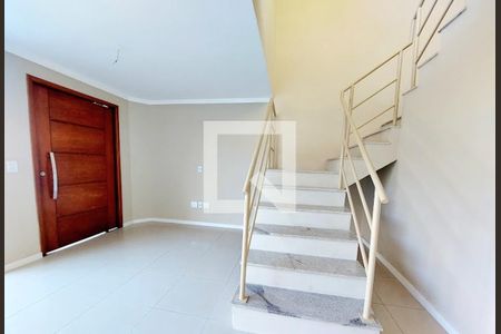 Sala / Cozinha  de casa para alugar com 1 quarto, 208m² em Hípica, Porto Alegre