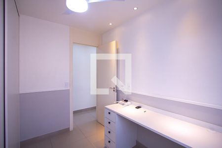 Quarto 2 de apartamento para alugar com 2 quartos, 55m² em Neves, São Gonçalo