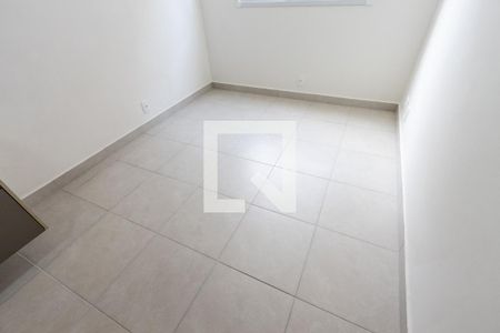Apartamento para alugar com 1 quarto, 28m² em Parque Industrial Tomas Edson, São Paulo