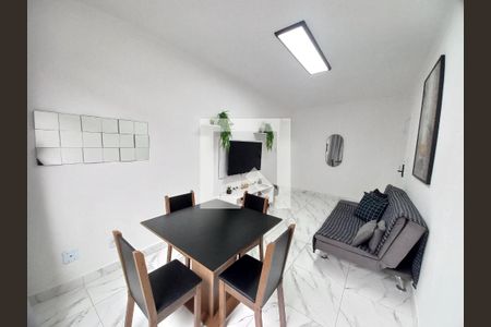 Sala de apartamento para alugar com 1 quarto, 50m² em Catiapoã, São Vicente