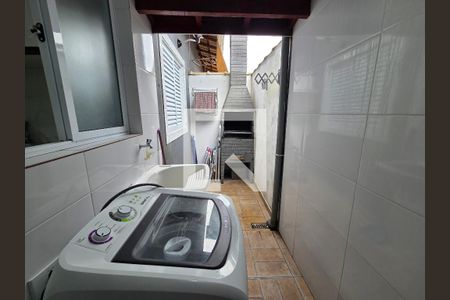 Área de Serviço de casa de condomínio para alugar com 2 quartos, 70m² em Princesa, Praia Grande