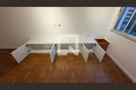 Detalhe da sala de apartamento para alugar com 2 quartos, 70m² em Liberdade, São Paulo